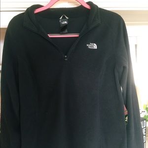 1/4 zip north face fleece
